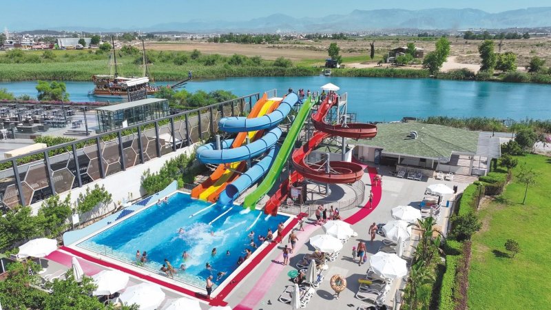 Water Side Resort & Spa Side