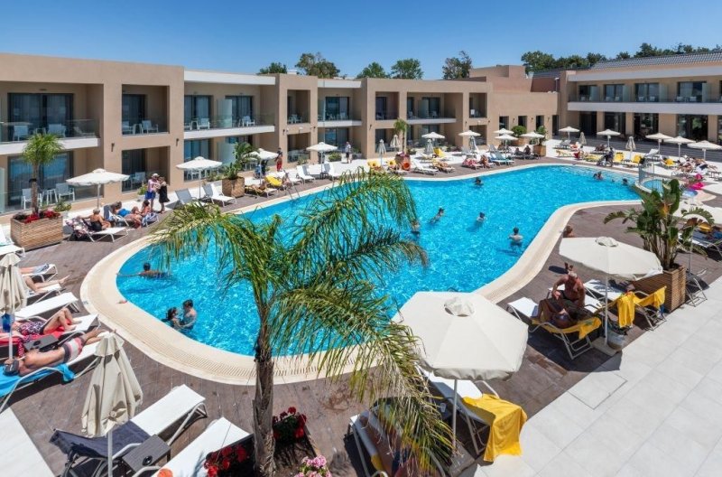 Zakynthos Laganas utazás White Olive Elite Laganas