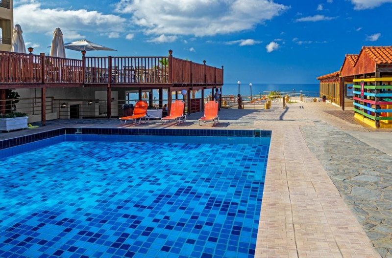 Kréta Rethymno utazás White Olive Elite Rethymno