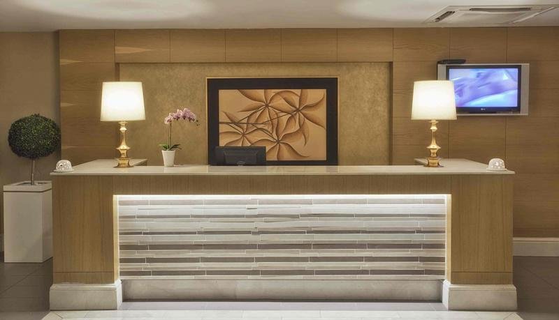 Kemer utazás Akka Alinda