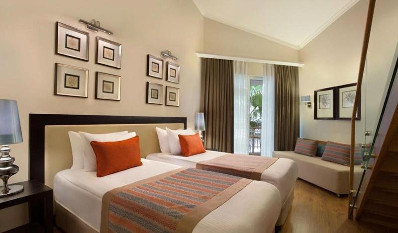 Kemer utazás Akka Alinda