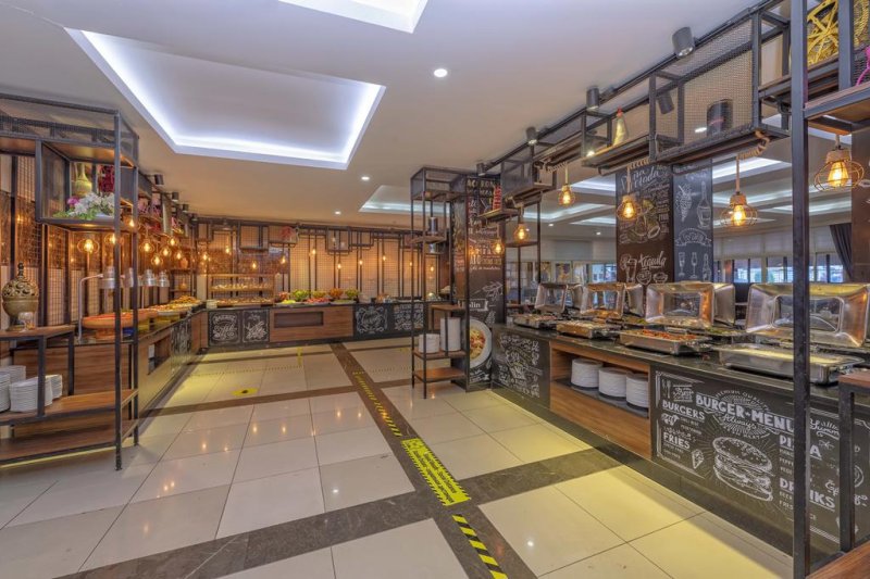 Kemer utazás Armas Beach Hotel