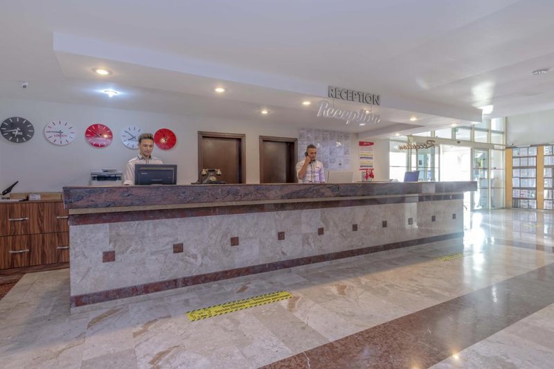 Kemer utazás Armas Gül Beach