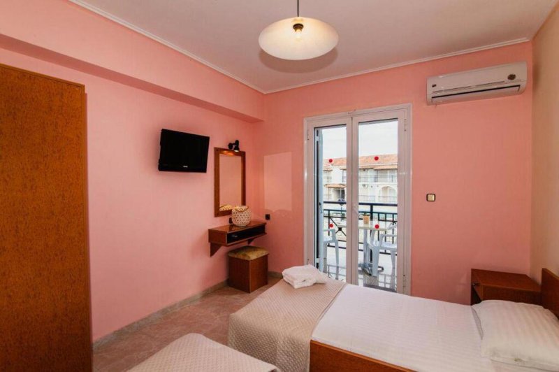 Zakynthos Laganas utazás Aura Hotel