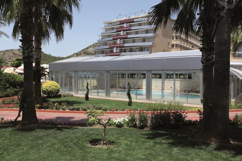 Alanya utazás Beach Club Doganay
