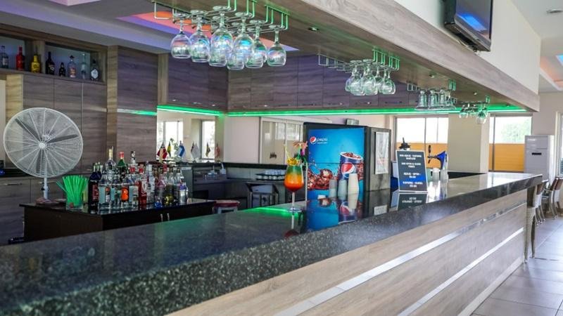 Side utazás Catty Cats Garden Hotel