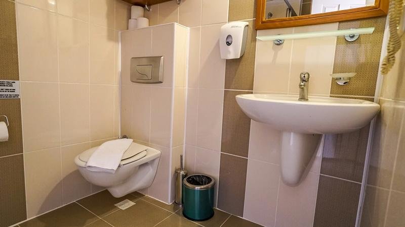 Side utazás Catty Cats Garden Hotel