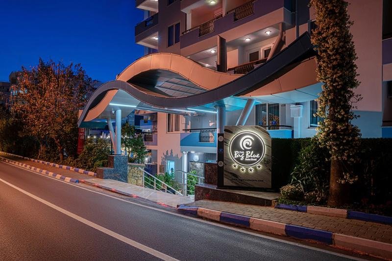 Alanya utazás Club Big Blue Suite Hotel