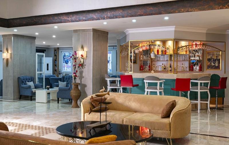 Alanya utazás Club Big Blue Suite Hotel