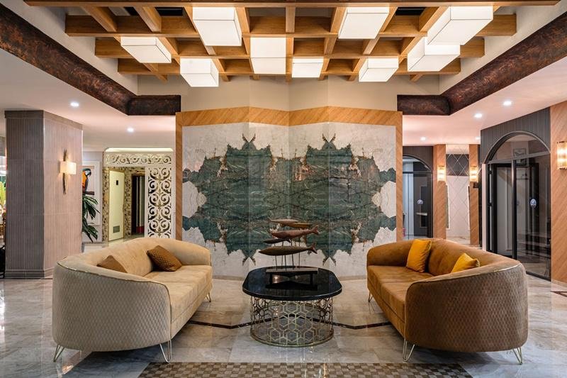 Alanya utazás Club Big Blue Suite Hotel