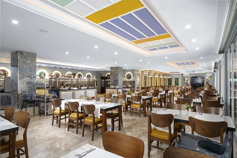 Alanya utazás Club Big Blue Suite Hotel