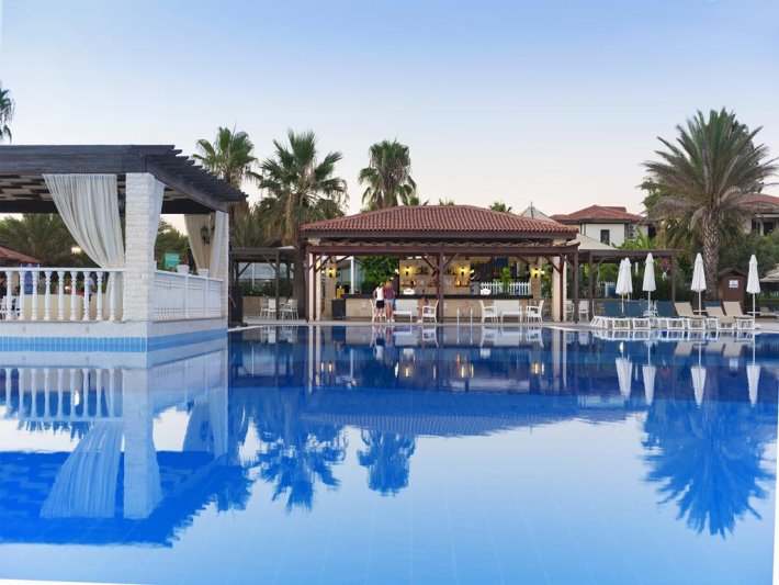 Side utazás Club Nena