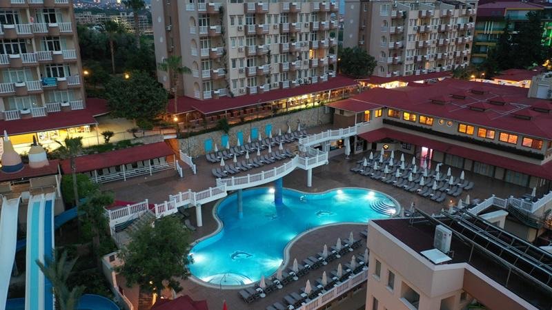 Alanya utazás Club Paradiso Hotel & Resort