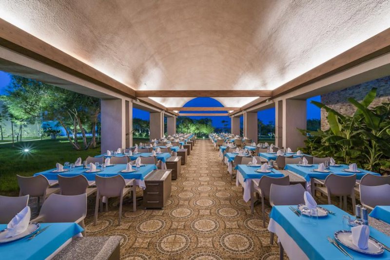 Észak-Ciprus utazás Concorde Luxury Resort