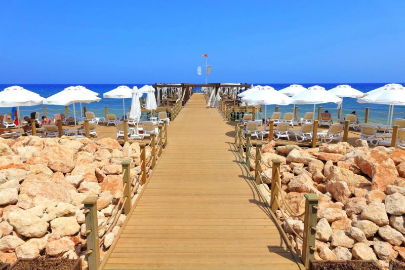 Észak-Ciprus utazás Concorde Luxury Resort