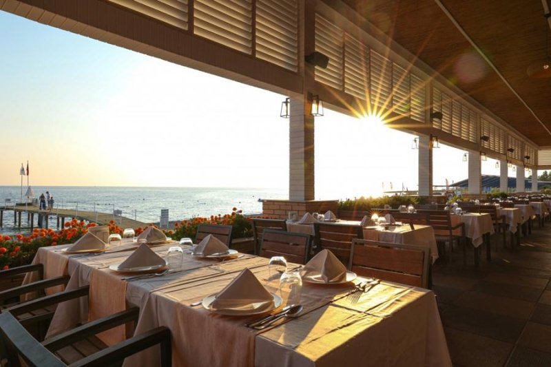 Side utazás Crystal Admiral Resort