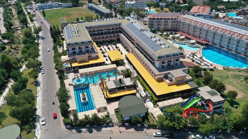 Kemer utazás Crystal De Luxe Resort & Spa