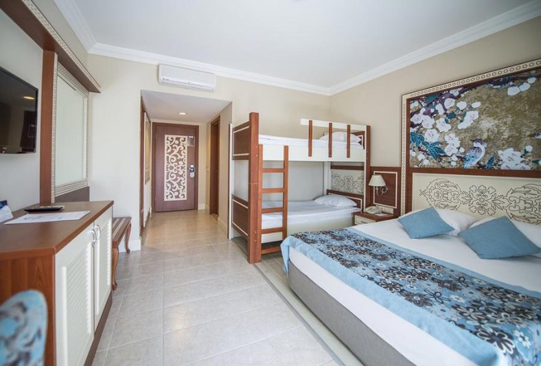 Belek utazás Crystal Paraiso Verde