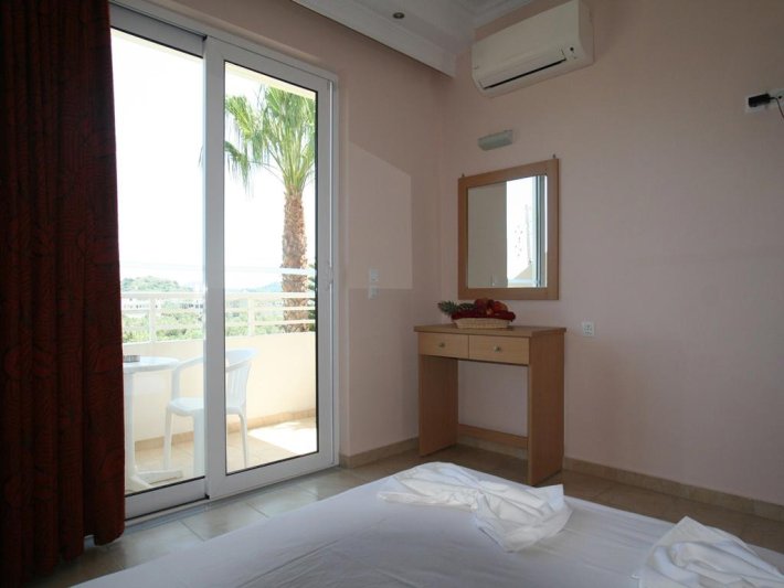 Rodosz Faliraki utazás Hotel Diagoras