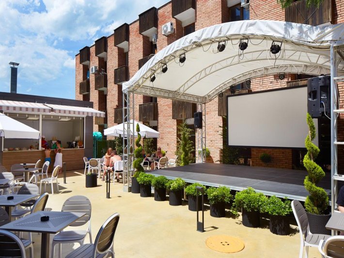 Napospart utazás Diamond Hotel