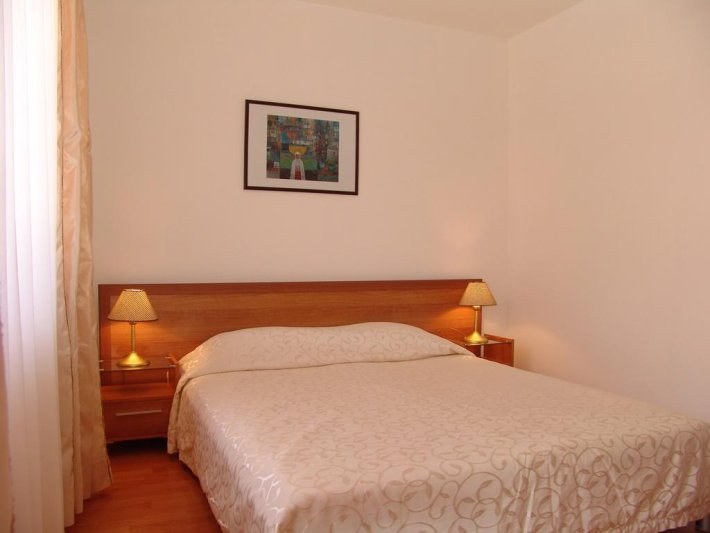 Napospart utazás Efir 1 Apart Komplex