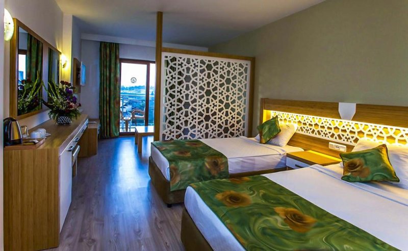 Alanya utazás Eftalia Splash Resort