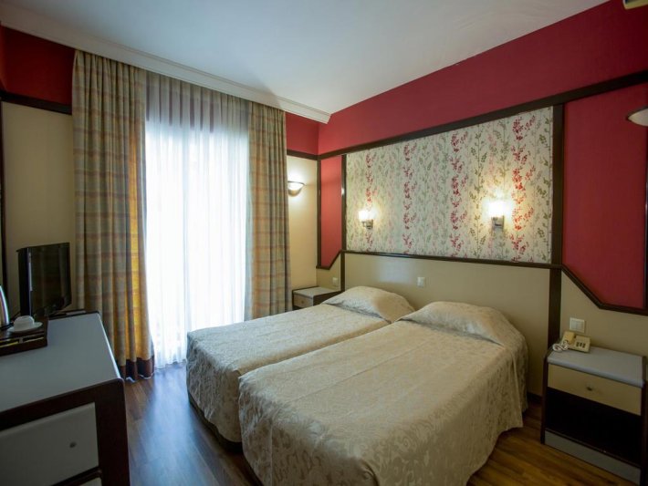 Kemer utazás Fame Beach Hotel