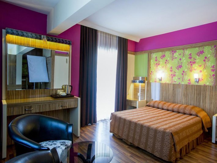 Kemer utazás Fame Beach Hotel