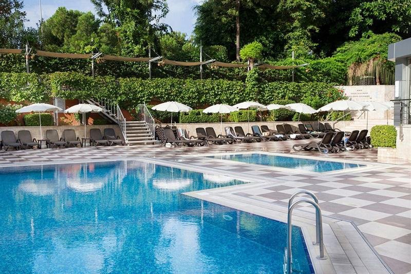 Alanya utazás Grand Okan Hotel
