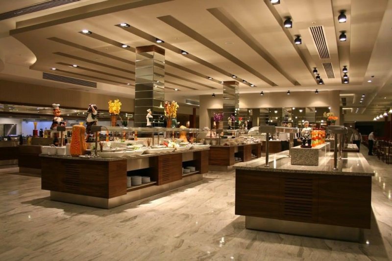 Antalya utazás Grand Park Lara