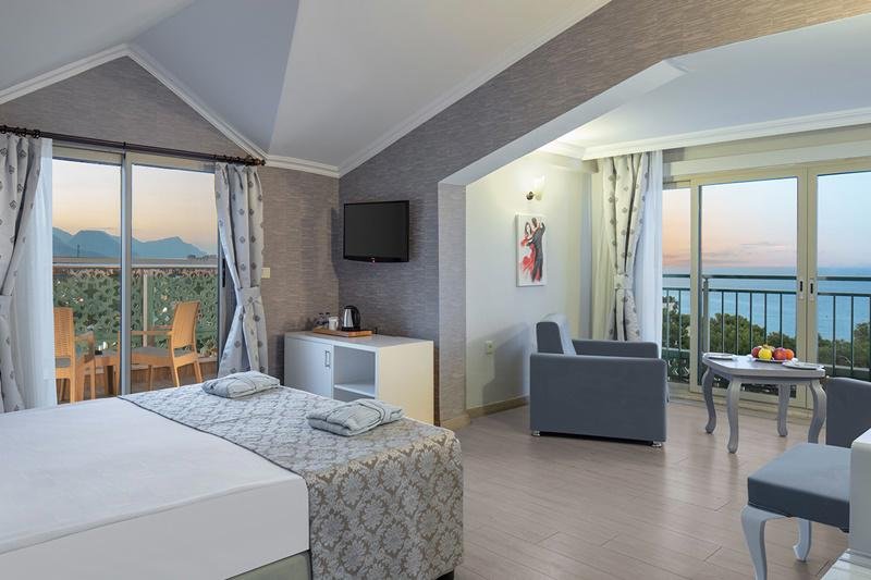 Kemer utazás Grand Ring Hotel