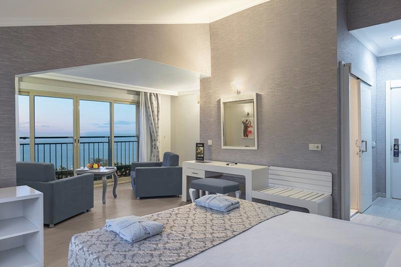 Kemer utazás Grand Ring Hotel