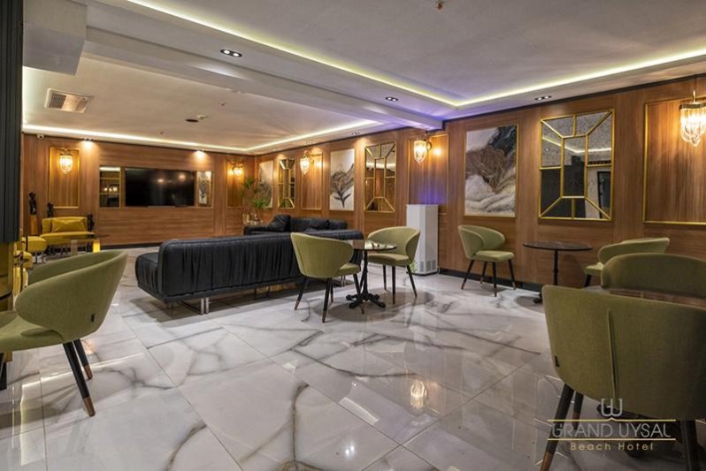 Alanya utazás Grand Uysal Beach Hotel