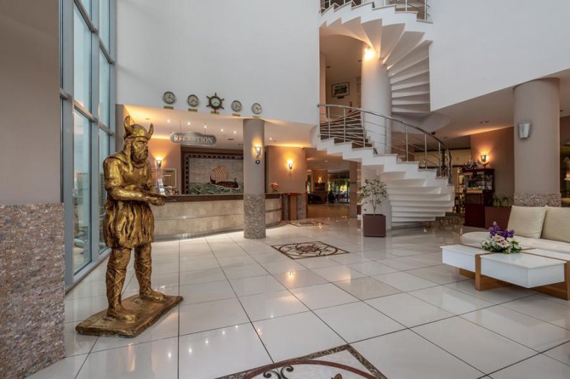 Kemer utazás Grand Viking Hotel