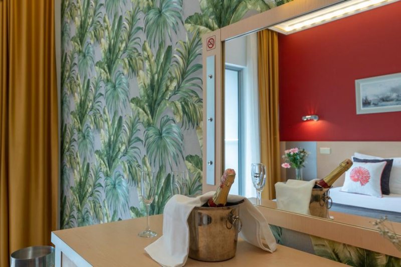 Kemer utazás Grand Viking Hotel