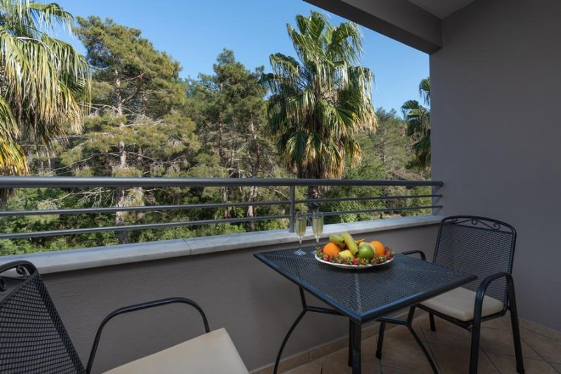 Kemer utazás Grand Viking Hotel