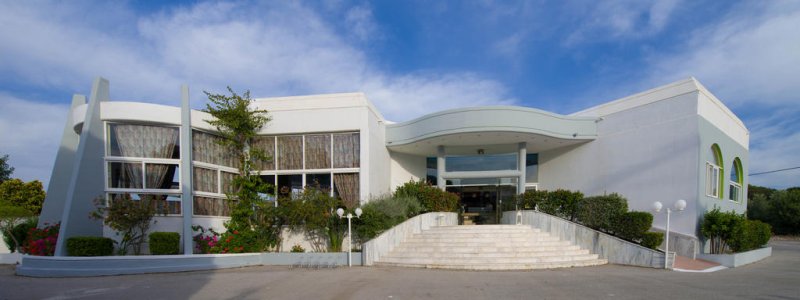 Rodosz Theologos utazás Happy Days