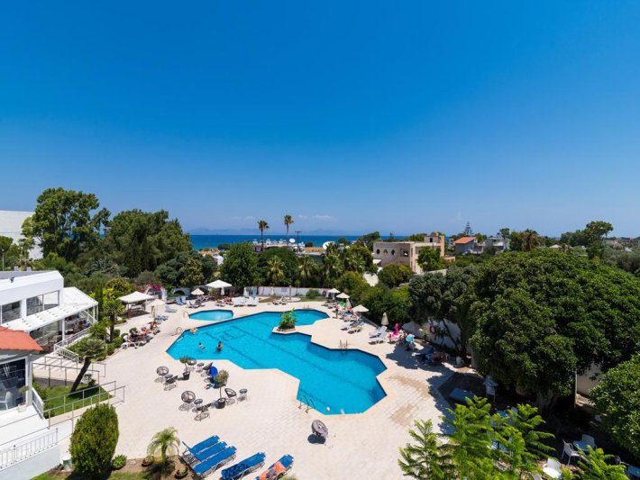 Rodosz Theologos utazás Happy Days