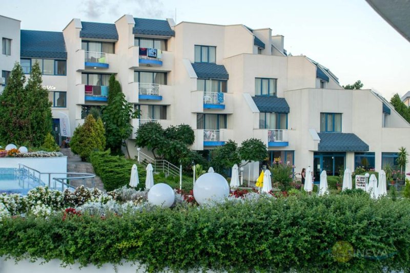 Napospart utazás Hotel Sineva Park