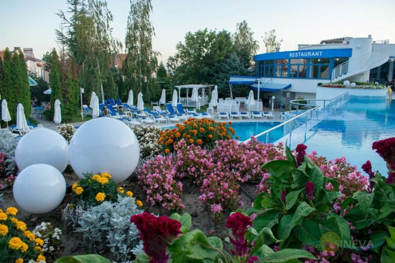 Napospart utazás Hotel Sineva Park