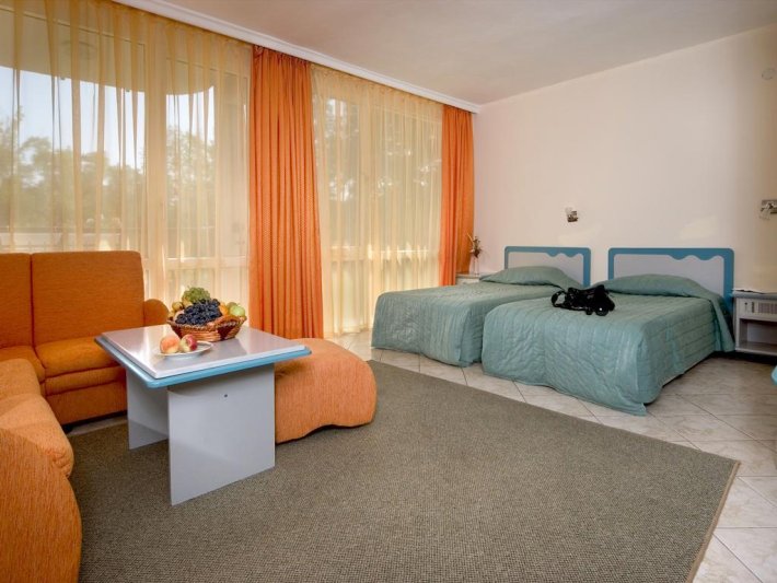 Napospart utazás Iskar Hotel