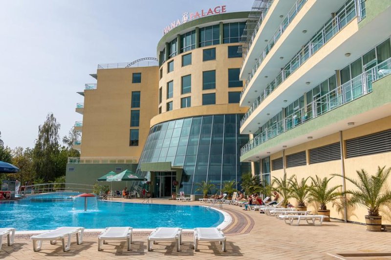 Napospart utazás Ivana Palace 