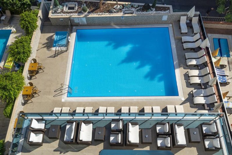 Alanya utazás Kleopatra Life Beach