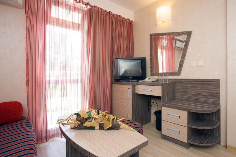 Napospart utazás Kotva Hotel