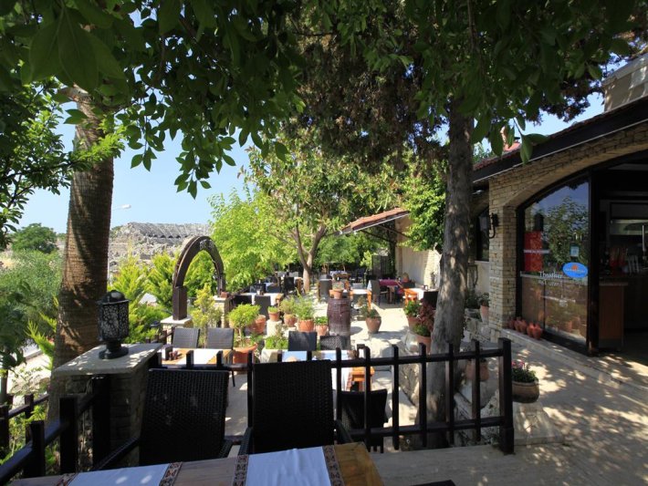 Side utazás Leda Beach Hotel