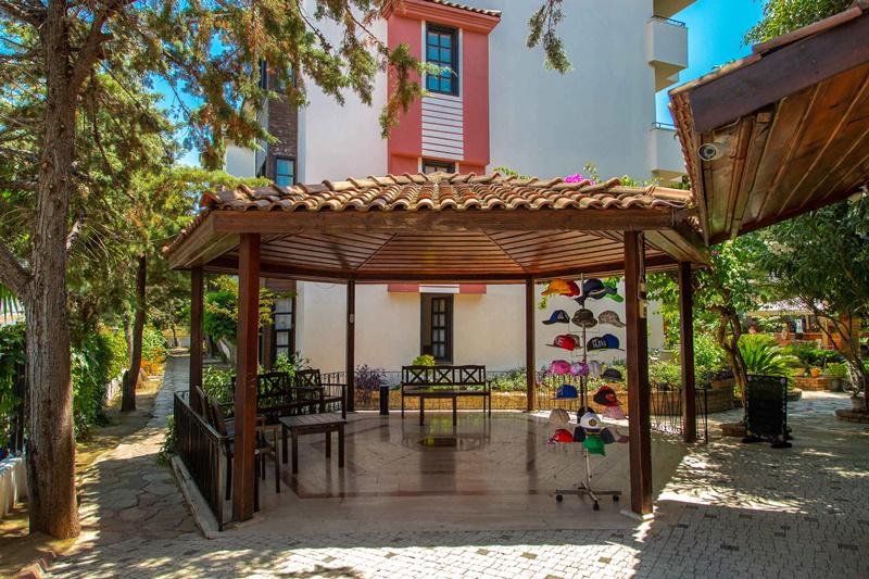 Side utazás Lemas Suite Hotel