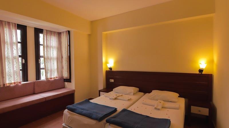 Side utazás Lemas Suite Hotel