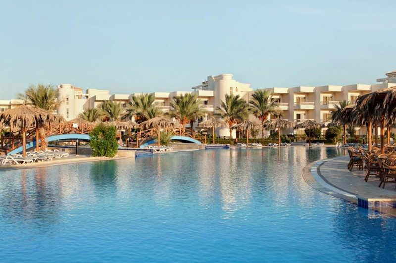 Hurghada utazás Long Beach Resort