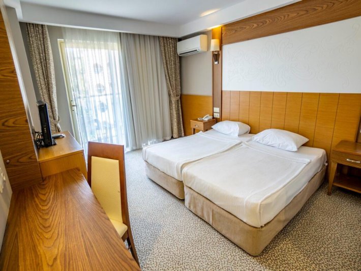 Alanya utazás Mc Beach Park Resort