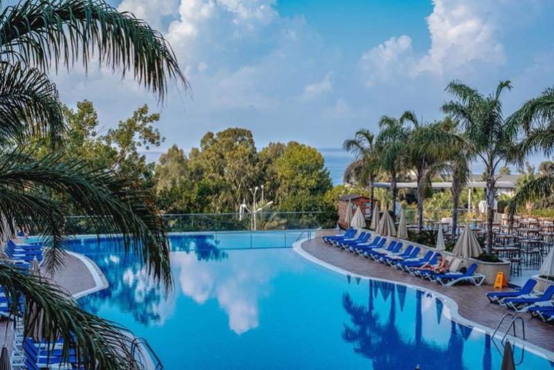 Alanya utazás Michell Hotel Spa Beach Club